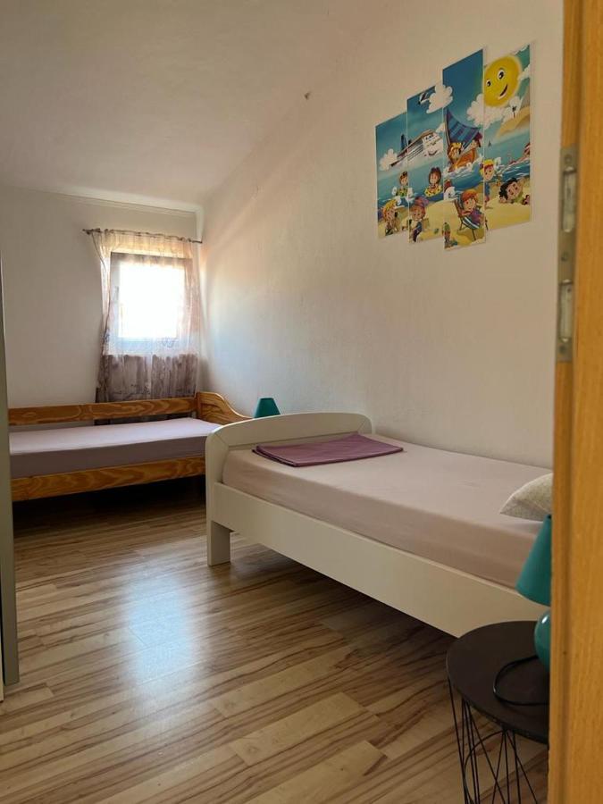 Vila Rosanda Слатине Екстер'єр фото